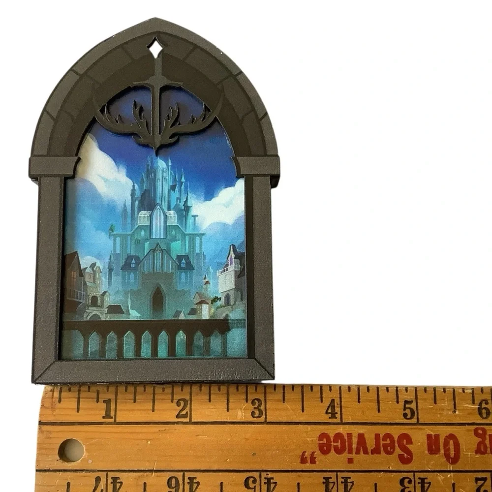 Wanderlust Window Collection Throne of Glass The Glass Palace